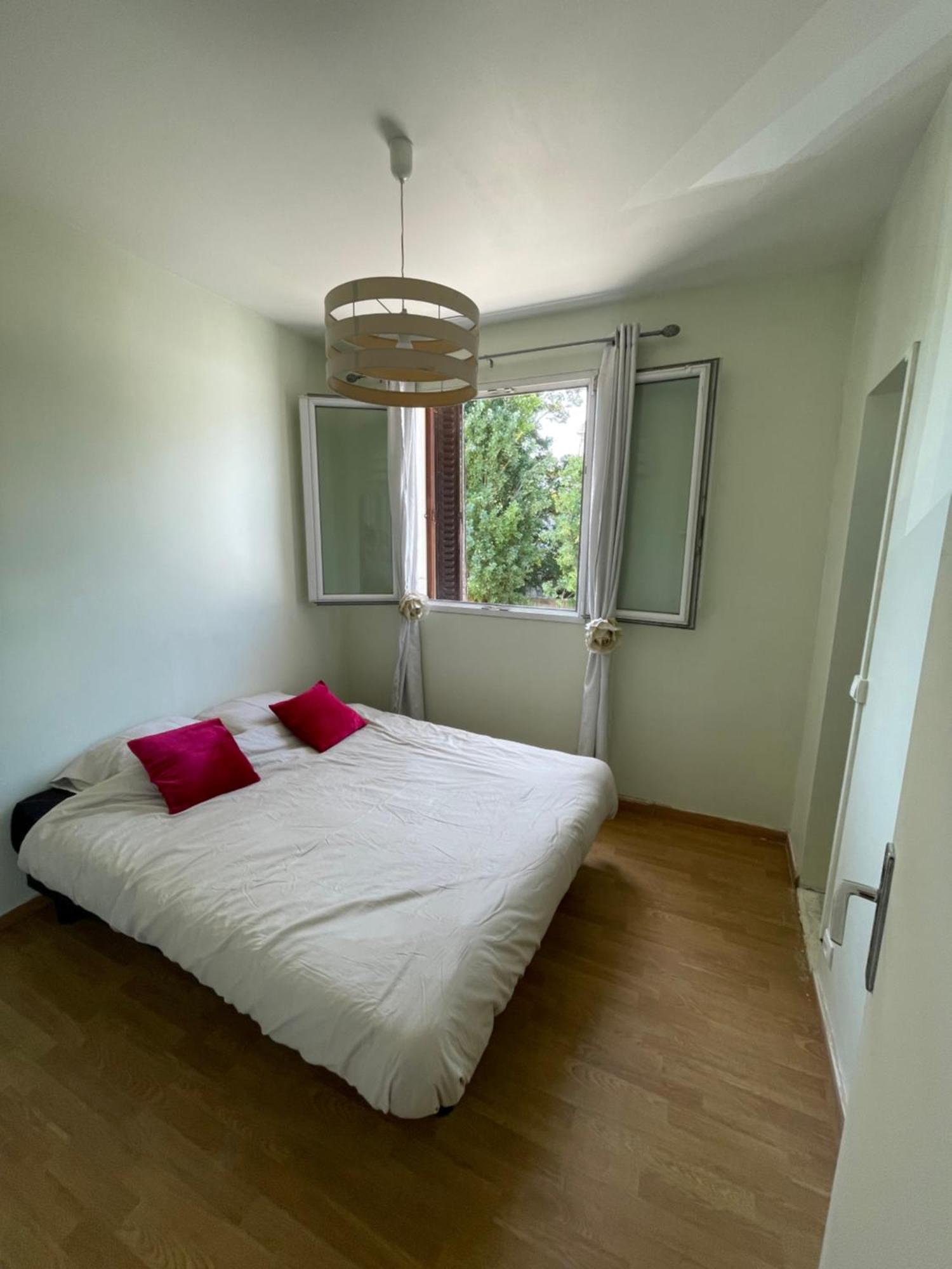 Appartement Proche Paris Аржантьой Екстериор снимка
